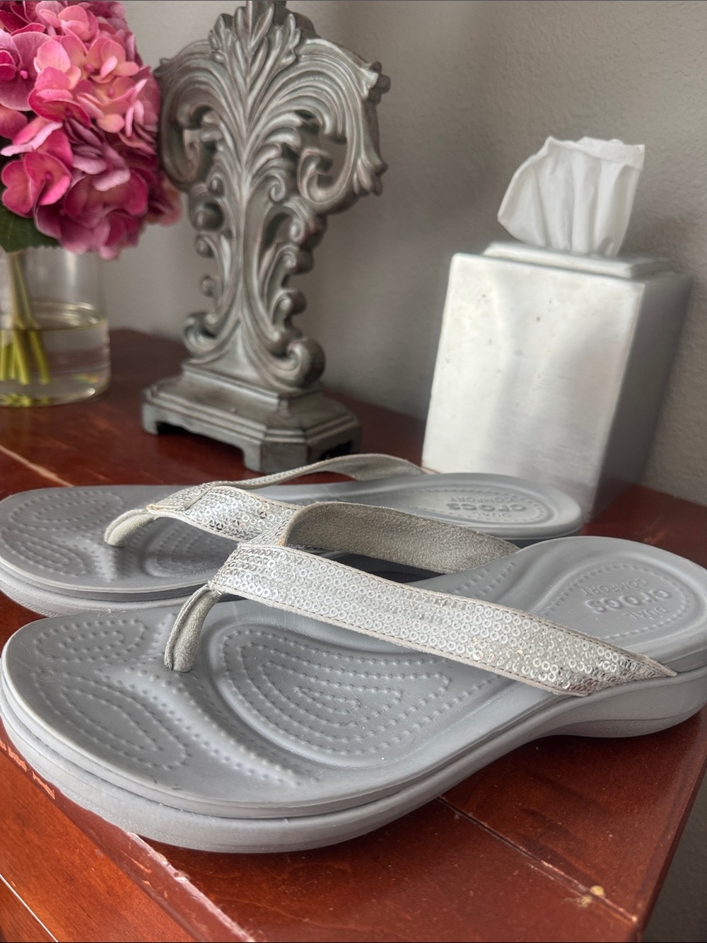 CROCS Silver Sequin Women's Thong Sandals